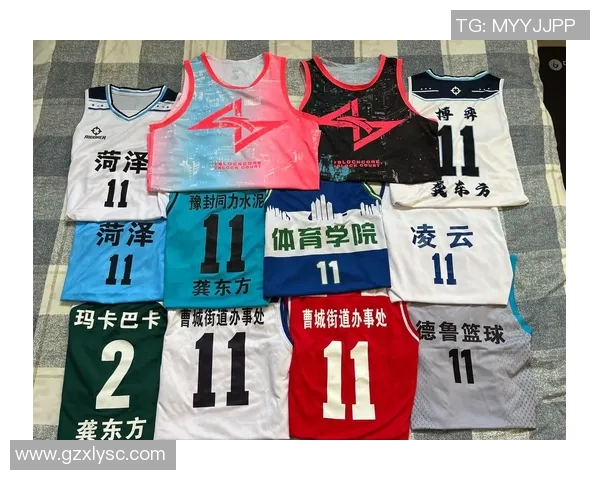 篮球装备选购指南：精选球衣推荐助你提升球场表现