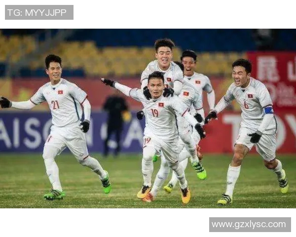 成都足球队的蜕变之旅:从地方球队到世锦赛舞台的奋斗历程 成都足球队的蜕变之旅:从地方球队到世锦赛舞台的奋斗历程