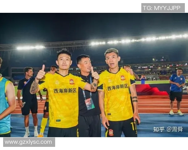 武汉羽毛球队在世界杯预选赛中以82分稳居积分榜首位