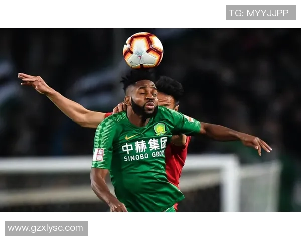 武汉羽毛球队在邀请赛中以77分稳居积分榜首位